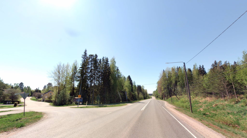 Maan­tie 140 vä­lil­lä Tuo­me­no­jan­ka­tu-Sy­väo­jan­ka­tu