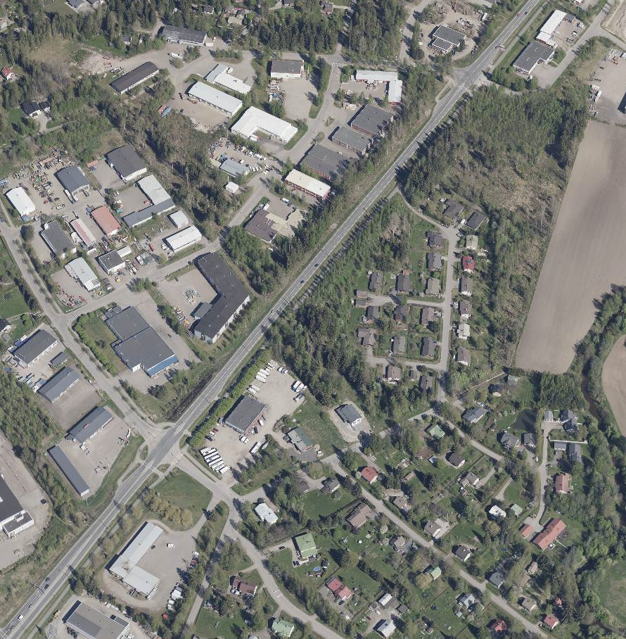 Ilmakuva Helsingintien alueesta ja ympäristöstä.